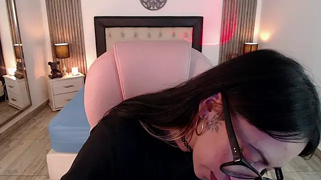 Sam mansson66 online show from 4, 3, 2025