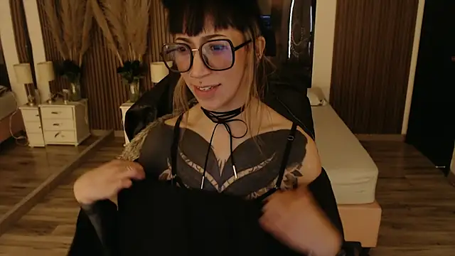 Sam mansson66 online show from 4, 11, 2025