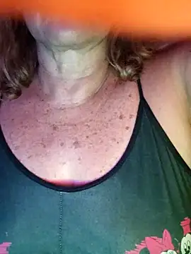 Kasandra Ho online show from 2, 4, 2026