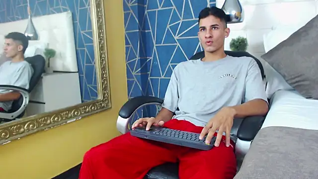 Snapshot of JakeMoxley chatting on 14, 1, 2025 JakeMoxley online show from 14, 1, 2025