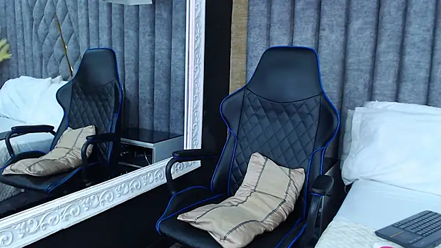 Snapshot of JakeMoxley chatting on 23, 1, 2025 JakeMoxley online show from 23, 1, 2025