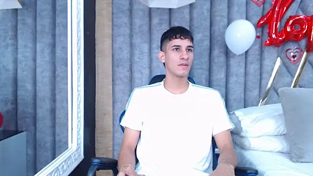 Snapshot of JakeMoxley chatting on 17, 2, 2025 JakeMoxley online show from 17, 2, 2025