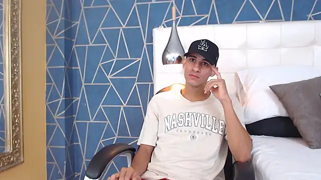 Snapshot of JakeMoxley chatting on 18, 2, 2025 JakeMoxley online show from 18, 2, 2025
