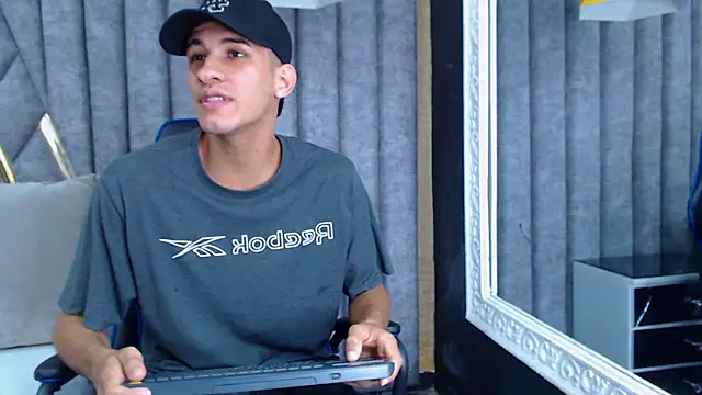 Snapshot of JakeMoxley chatting on 14, 3, 2025 JakeMoxley online show from 14, 3, 2025
