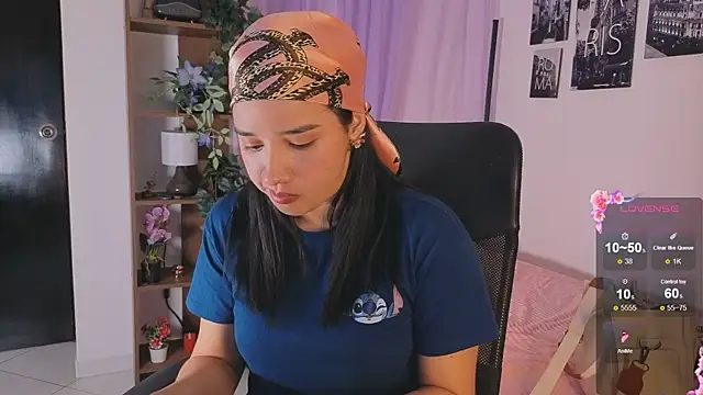 emilyrouxe online show from 29, 9, 2025