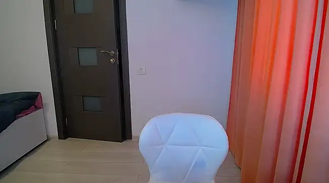 Julianna68 online show from 28, 2, 2025