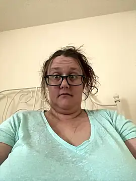 Foxy Evie40XO online show from 2, 12, 2024