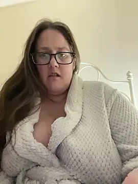 Foxy Evie40XO online show from 8, 12, 2024