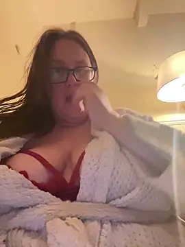 Foxy Evie40XO online show from 1, 1, 2025