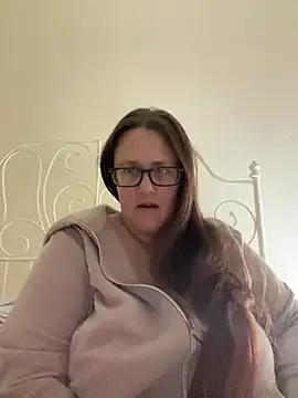 Foxy Evie40XO online show from 7, 2, 2025