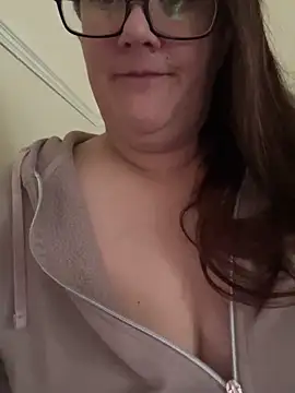 Foxy Evie40XO online show from 9, 2, 2025
