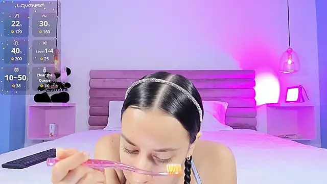 AbyCooper online show from 11, 9, 2025