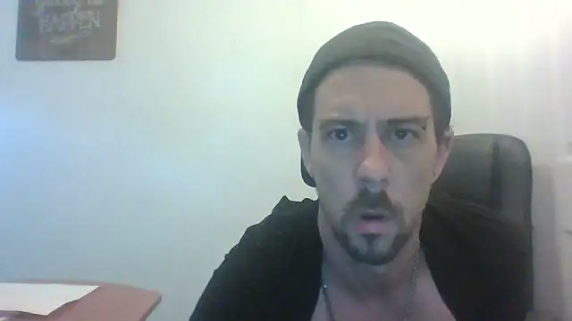CrookedMisterniceguy online show from 20, 5, 2026
