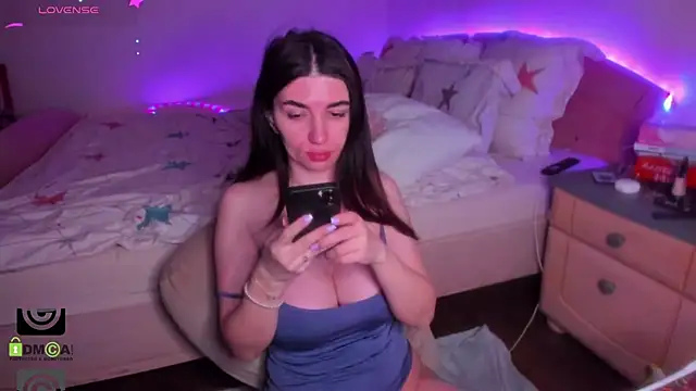 AdellaLoveX online show from 7, 2, 2025