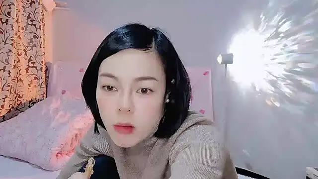 Linda-LL online show from 9, 3, 2025