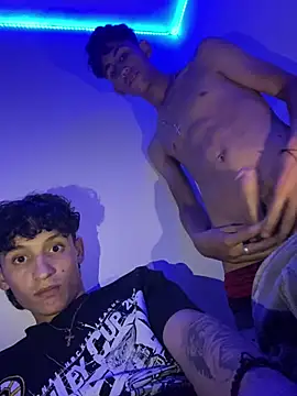 LatinBoysxxx online show from 15, 1, 2025