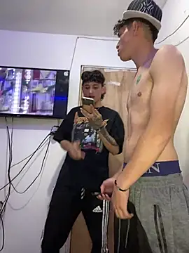 LatinBoysxxx online show from 16, 1, 2025