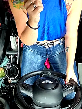 thatonespicychick online show from 7, 10, 2025