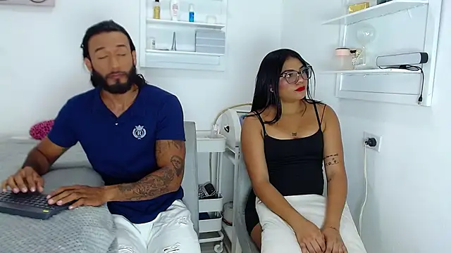 Snapshot of _jhon_connor_ chatting on 2, 4, 2026 jhon connor online show from 2, 4, 2026