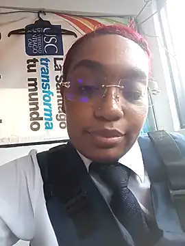 Snapshot of Cinnamon-Skin chatting on 21, 12, 2024 Cinnamon-Skin online show from 21, 12, 2024