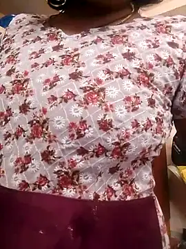 Snapshot of sneha_telugu_girl chatting on 13, 1, 2025 sneha telugu girl online show from 13, 1, 2025