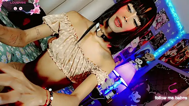 Snapshot of Jadee_Ariell chatting on 19, 10, 2025 Jadee Ariell online show from 19, 10, 2025