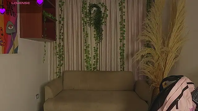 Snapshot of HannaRhodes chatting on 13, 3, 2026 HannaRhodes online show from 13, 3, 2026