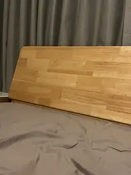 iyy2004 online show from 26, 1, 2025