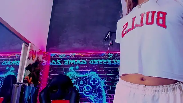 Snapshot of Isabella_stanford2 chatting on 21, 2, 2026 Isabella stanford2 online show from 21, 2, 2026