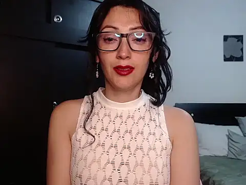 Snapshot of Alicee_moss chatting on 24, 7, 2026 Alicee moss online show from 24, 7, 2026
