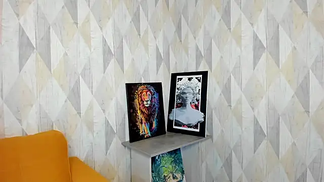 Michelle Blond online show from 18, 2, 2025