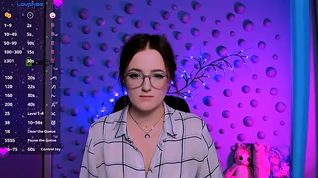 luna berryy online show from 20, 12, 2025