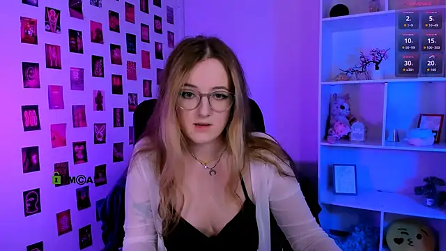 luna berryy online show from 15, 7, 2026