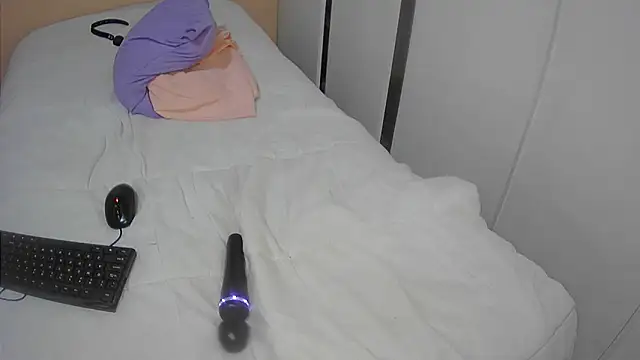 Snapshot of ebonyjezebel chatting on 18, 12, 2024 ebonyjezebel online show from 18, 12, 2024