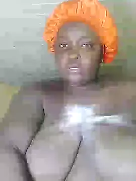 Snapshot of fatpussysasha chatting on 30, 12, 2024 fatpussysasha online show from 30, 12, 2024