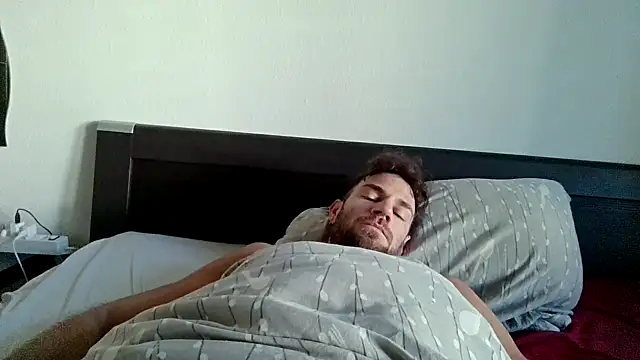 Snapshot of alpha-hunk chatting on 20, 9, 2025 alpha-hunk online show from 20, 9, 2025