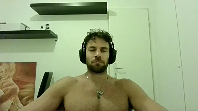 Snapshot of alpha-hunk chatting on 20, 9, 2025 alpha-hunk online show from 20, 9, 2025