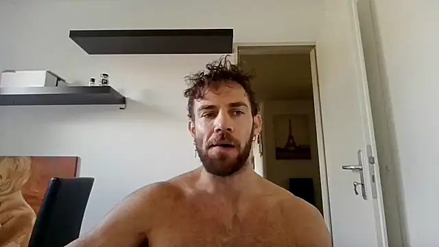 Snapshot of alpha-hunk chatting on 29, 9, 2025 alpha-hunk online show from 29, 9, 2025