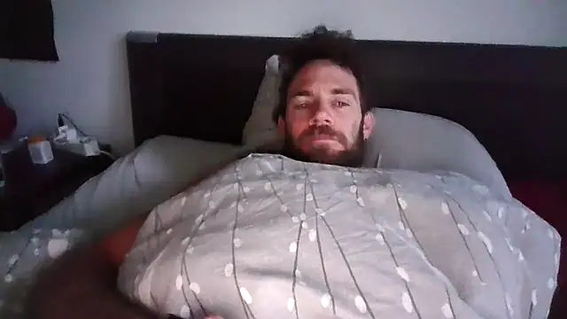 Snapshot of alpha-hunk chatting on 10, 10, 2025 alpha-hunk online show from 10, 10, 2025