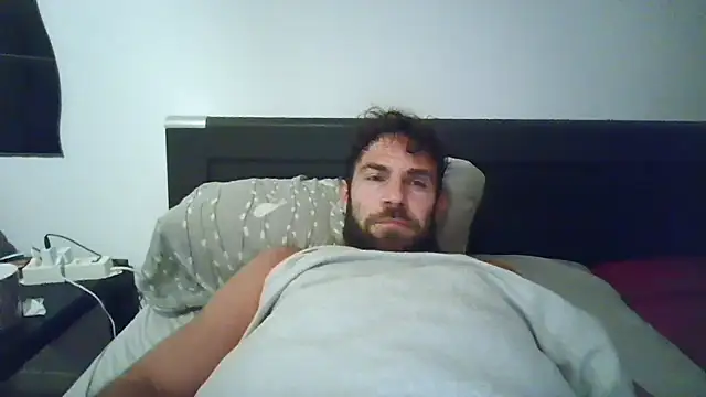 Snapshot of alpha-hunk chatting on 16, 10, 2025 alpha-hunk online show from 16, 10, 2025