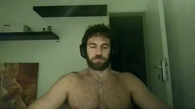 Snapshot of alpha-hunk chatting on 2, 11, 2025 alpha-hunk online show from 2, 11, 2025