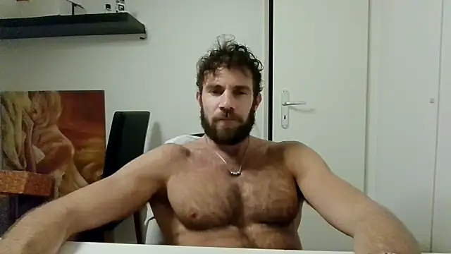 Snapshot of alpha-hunk chatting on 4, 11, 2025 alpha-hunk online show from 4, 11, 2025