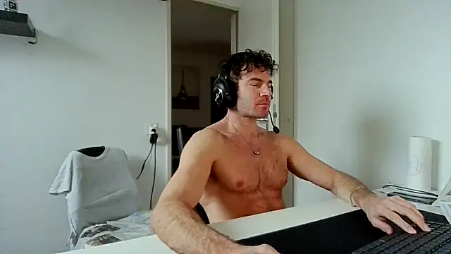 Snapshot of alpha-hunk chatting on 16, 1, 2026 alpha-hunk online show from 16, 1, 2026