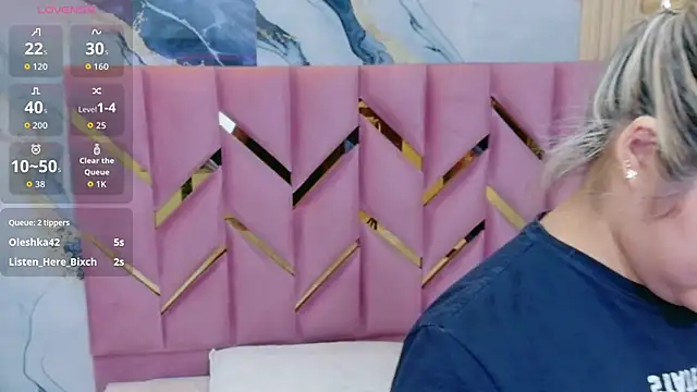 collegepawglovedaddy online show from 1, 4, 2026