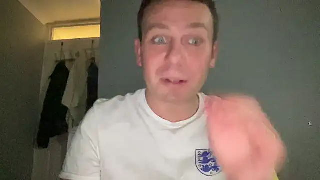 Snapshot of GotItGoin chatting on 25, 9, 2025 GotItGoin online show from 25, 9, 2025