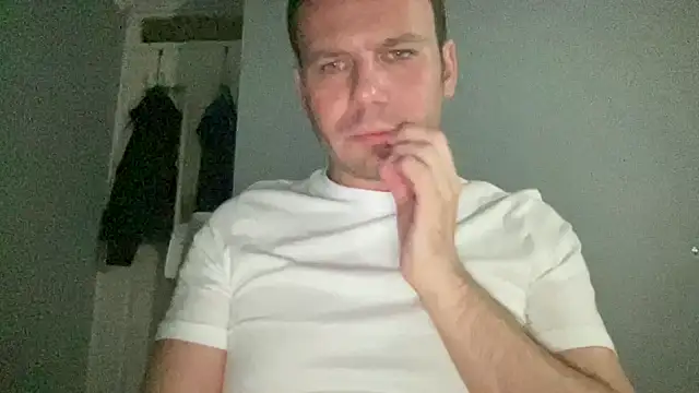 Snapshot of GotItGoin chatting on 2, 10, 2025 GotItGoin online show from 2, 10, 2025