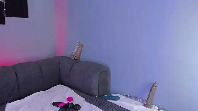 Snapshot of maddy_walker chatting on 21, 1, 2025 maddy walker online show from 21, 1, 2025