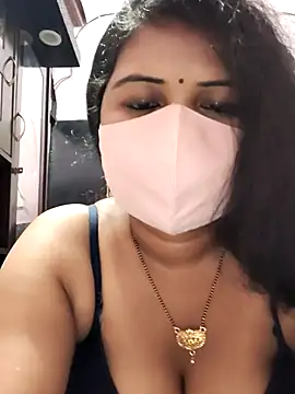 Snapshot of Dr_Chhaya chatting on 10, 6, 2026 Dr Chhaya online show from 10, 6, 2026