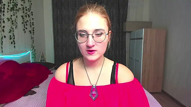 Snapshot of Miss_Elsa_ chatting on 19, 12, 2024 Miss Elsa online show from 19, 12, 2024