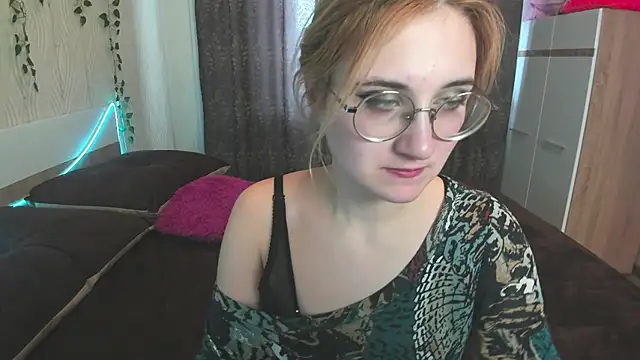 Snapshot of Miss_Elsa_ chatting on 15, 1, 2025 Miss Elsa online show from 15, 1, 2025